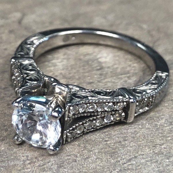 14K White Gold Split Shank Vintage Engagement Ring